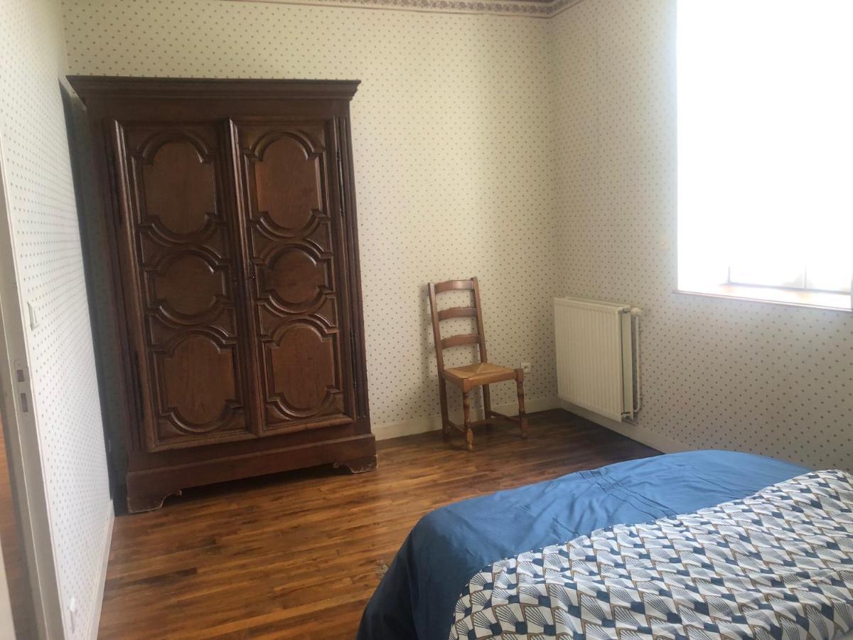 Gite -Belle Maison Dans Une Ancienne Ecole-Tarif Reduit Hors We ! Chanzeaux 外观 照片