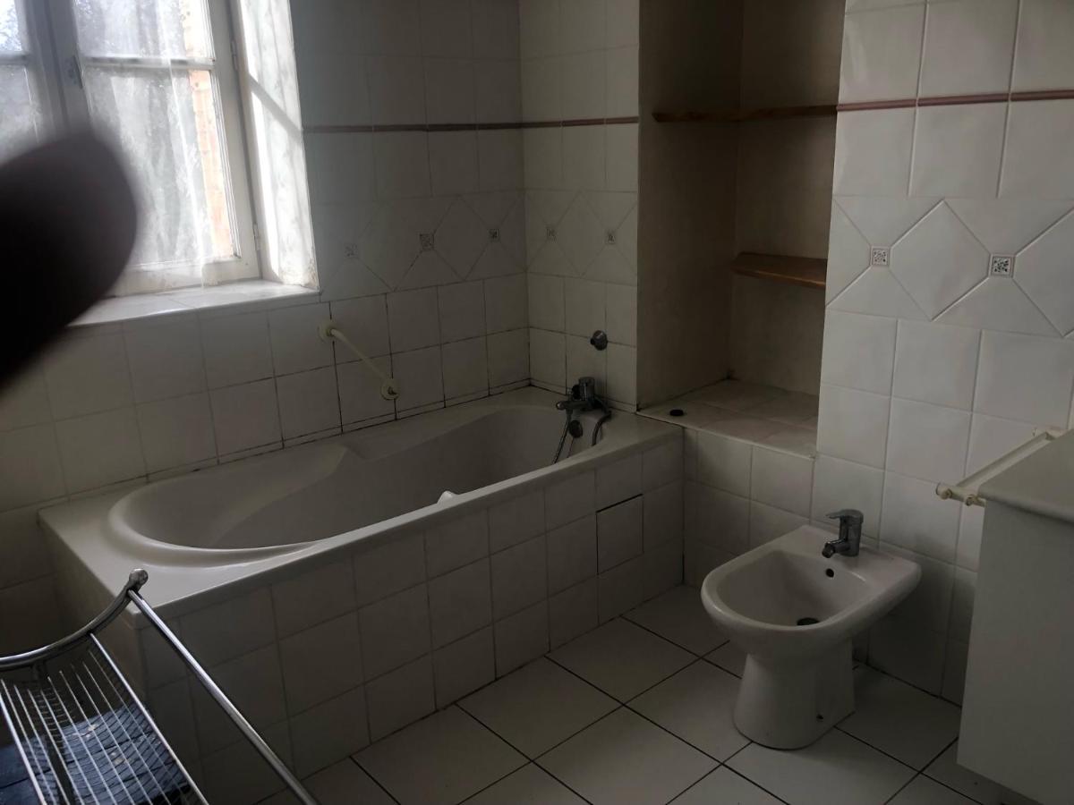 Gite -Belle Maison Dans Une Ancienne Ecole-Tarif Reduit Hors We ! Chanzeaux 外观 照片